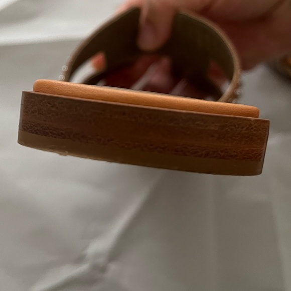 Hermes Oran Studded Sandal - Picture 13 of 15